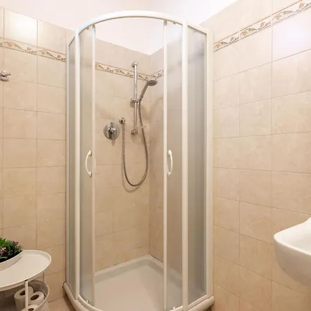 Barbaria De Le Tole Apartment